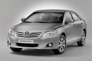 Toyota Camry 2010 года